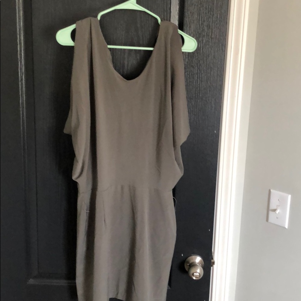 Women’s Dress